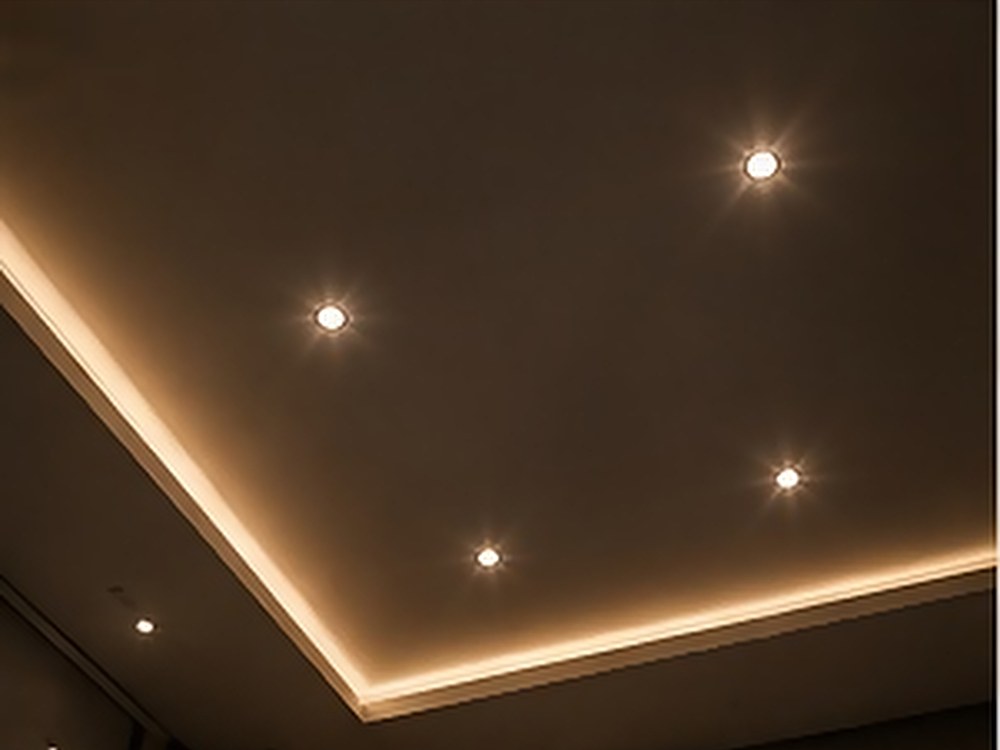 Cove lighting detail